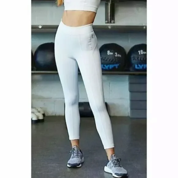 Free People • Hanalei Leggings - Picture 2 of 9